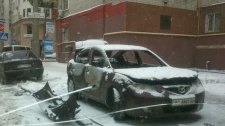 В Киеве массово горят авто: многие &#8212; с номерами западных областей, AvtoSpot [АвтоСпот]