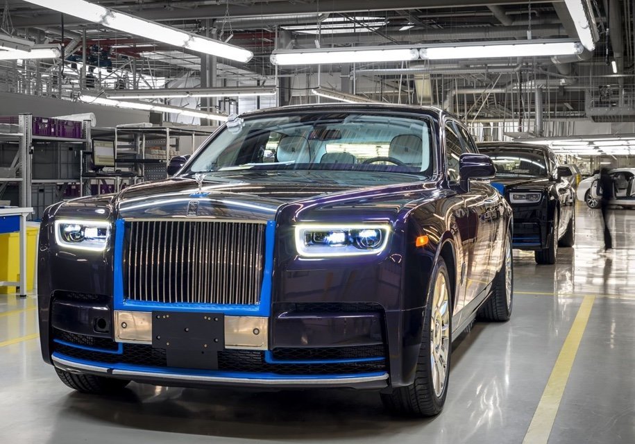 Первый Rolls-Royce Phantom продали в 1,5 раза дороже розничной цены, AvtoSpot [АвтоСпот]