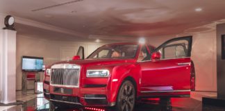 Rolls-Royce Cullinan: первый контакт
