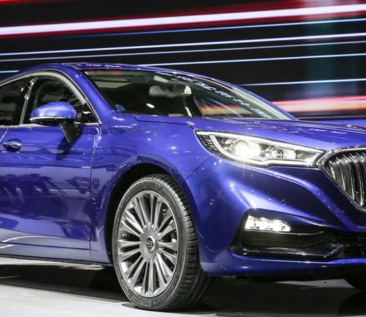 Китайский премиум-седан на базе Mazda6 стал мощнее и быстрее оригинала