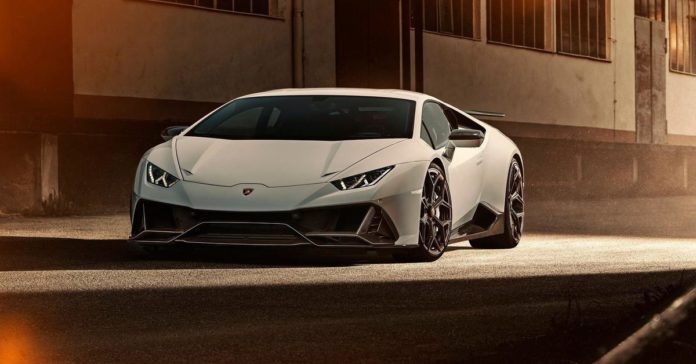 Как собирают суперкары Lamborghini Huracan Evo: видео