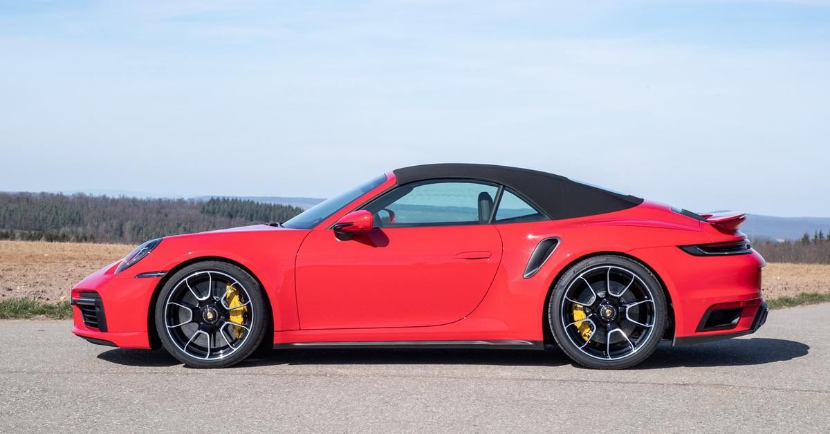 Росстандарт раскрыл характеристики новой версии Porsche 911