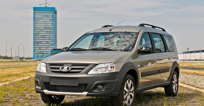 «АвтоВАЗ» приступил к отгрузке спецверсии Lada Largus Cross Quest