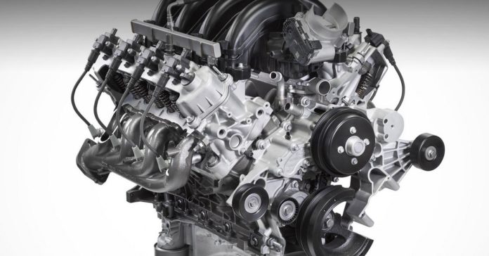 Ford начал продажи гигантского 7,3-литрового мотора V8
