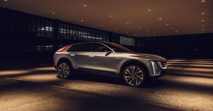 Cadillac представил электрический кроссовер Lyriq