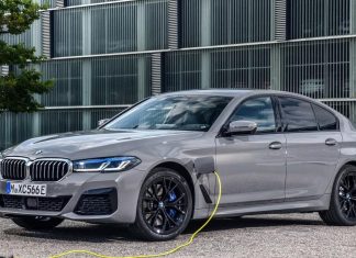 BMW выпустила 394-сильную 5-Series с расходом топлива 2,4 литра