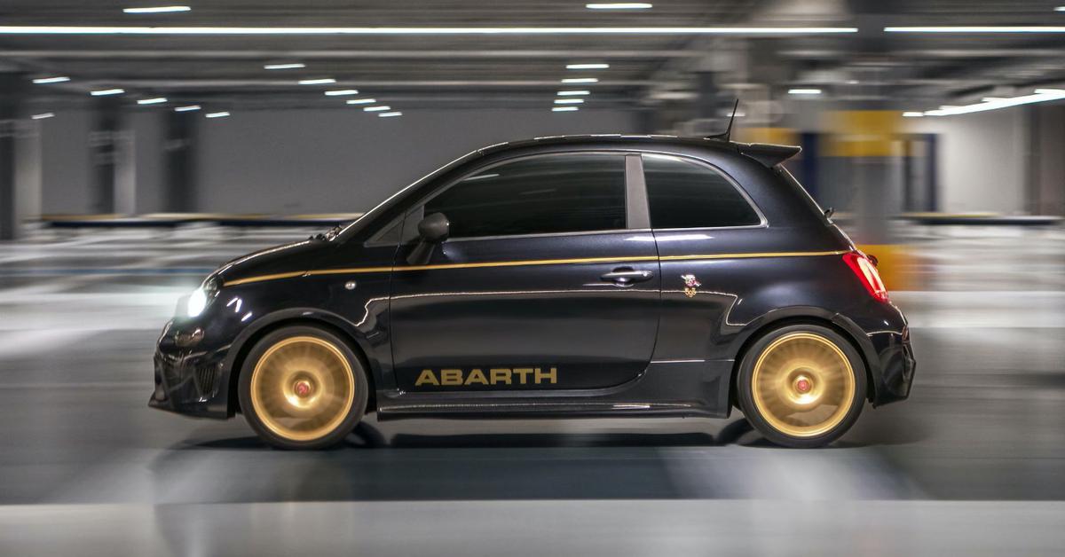 Fiat 500 Abarth 2021