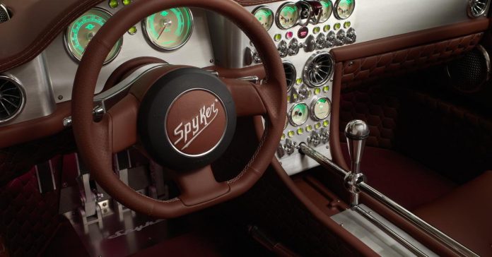 Российский олигарх инвестирует в производителя суперкаров Spyker