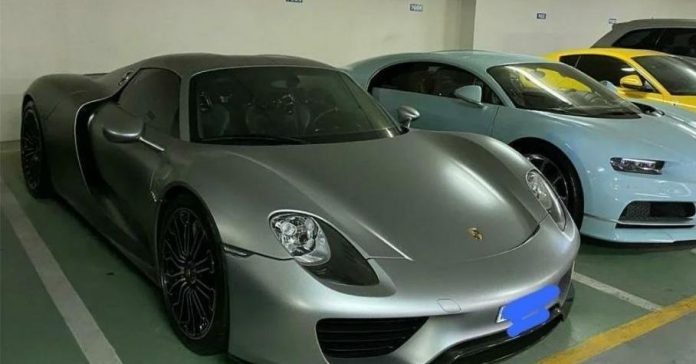 Подержанный Porsche 918 Spyder продают в России за 99 миллионов рублей