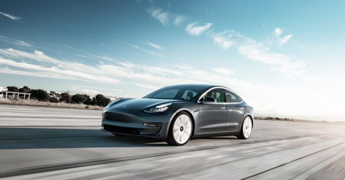 Tesla Model 3 обновится снаружи и внутри