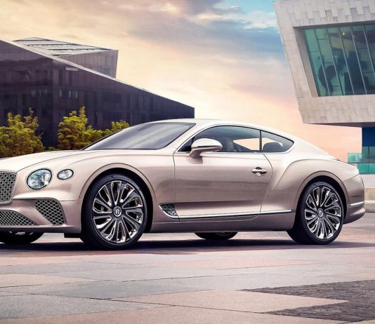 Bentley показала роскошный Continental GT от ателье Mulliner