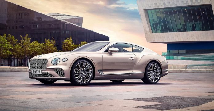 Bentley показала роскошный Continental GT от ателье Mulliner