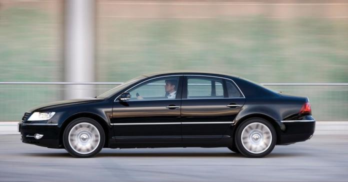 В России отзывают Volkswagen Phaeton из-за отваливающейся крыши