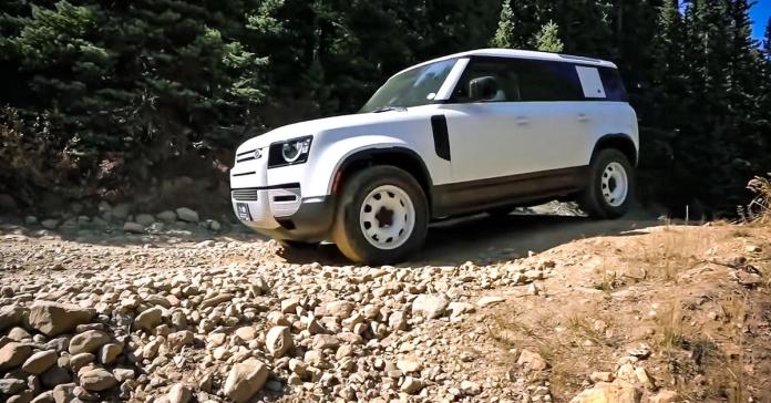 Новый Land Rover Defender сломался на второй день эксплуатации