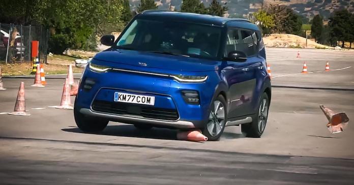 «Лосиный тест» выявил недостаток электрического Kia Soul