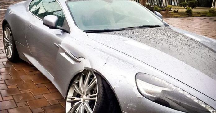 Владелица Aston Martin хотела отсудить у дилера деньги за ремонт, а в итоге осталась должна ему