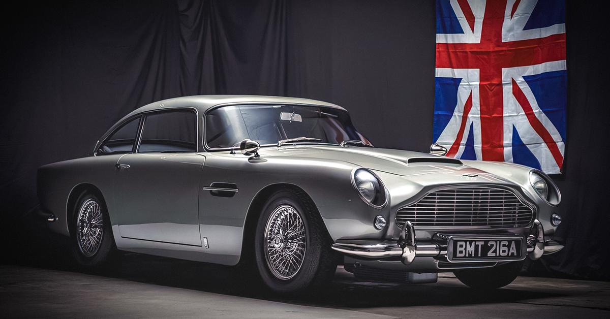 Копию «бондовского» Aston Martin, на которой нельзя ездить, продали за 200 000 долларов
