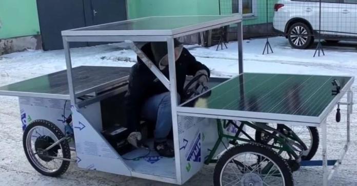 Петербуржец сделал «солнцемобиль» и хочет доехать на нем до Китая
