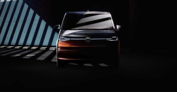 Volkswagen раскрыл интерьер нового Multivan Bulli