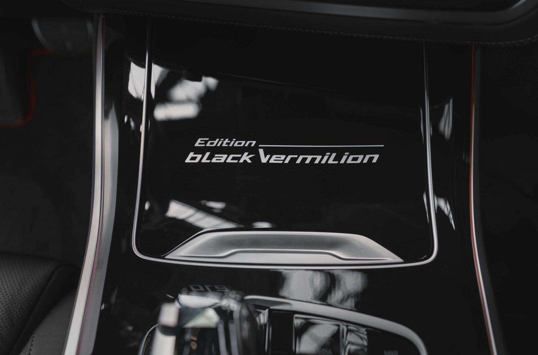 Российские BMW X5 и X6 обзавелись очень черной спецверсией Black Vermilion, AvtoSpot [АвтоСпот]