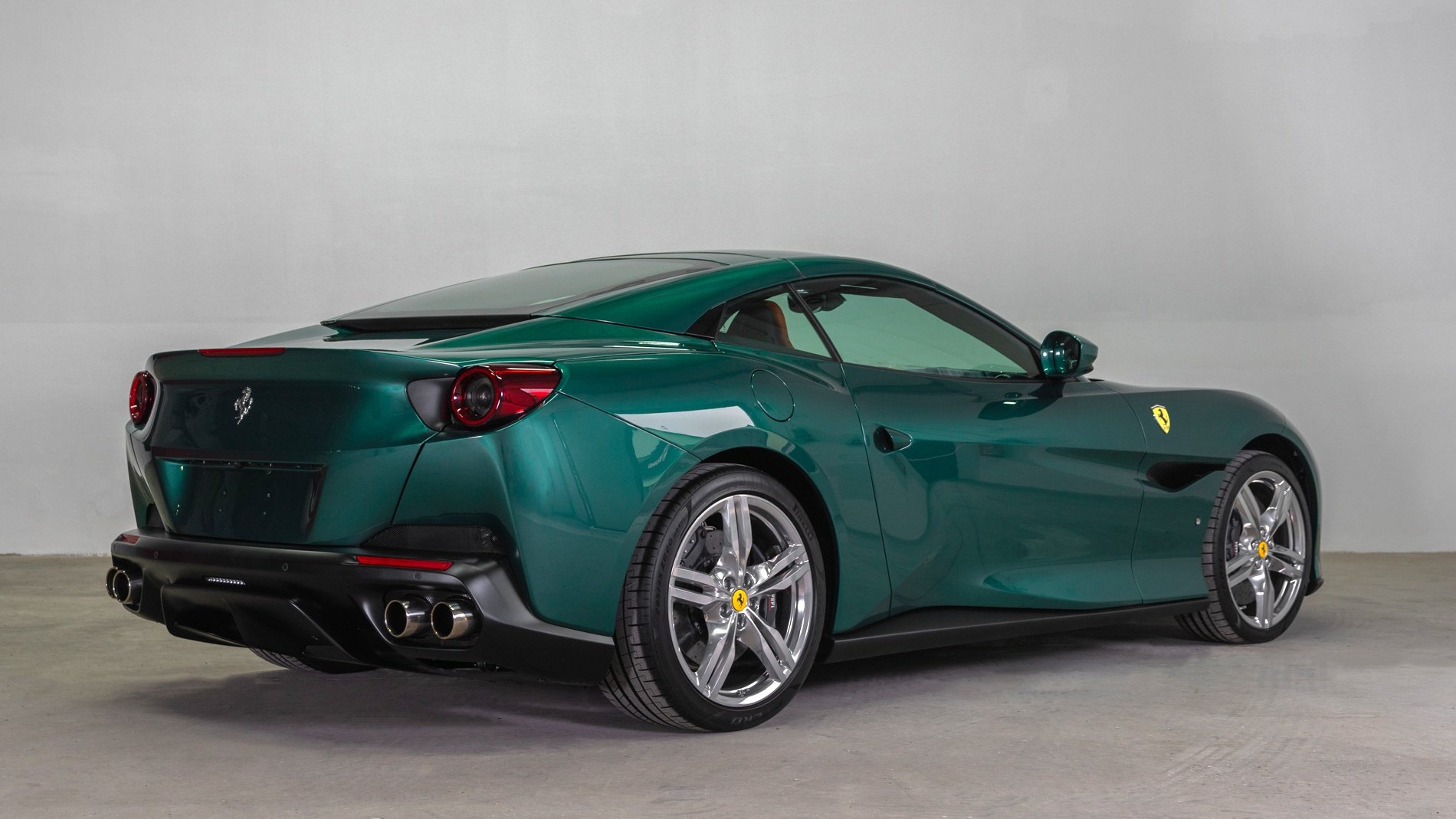 Посмотрите на эксклюзивную Ferrari Portofino от Tailor Made