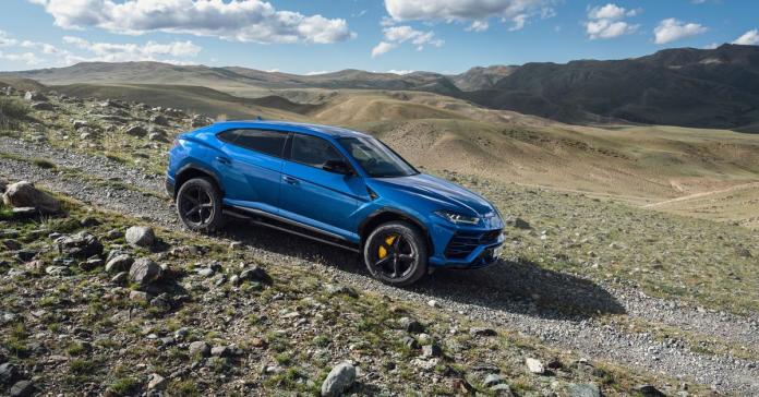 Lamborghini отправила кроссоверы Urus в экспедицию на Алтай