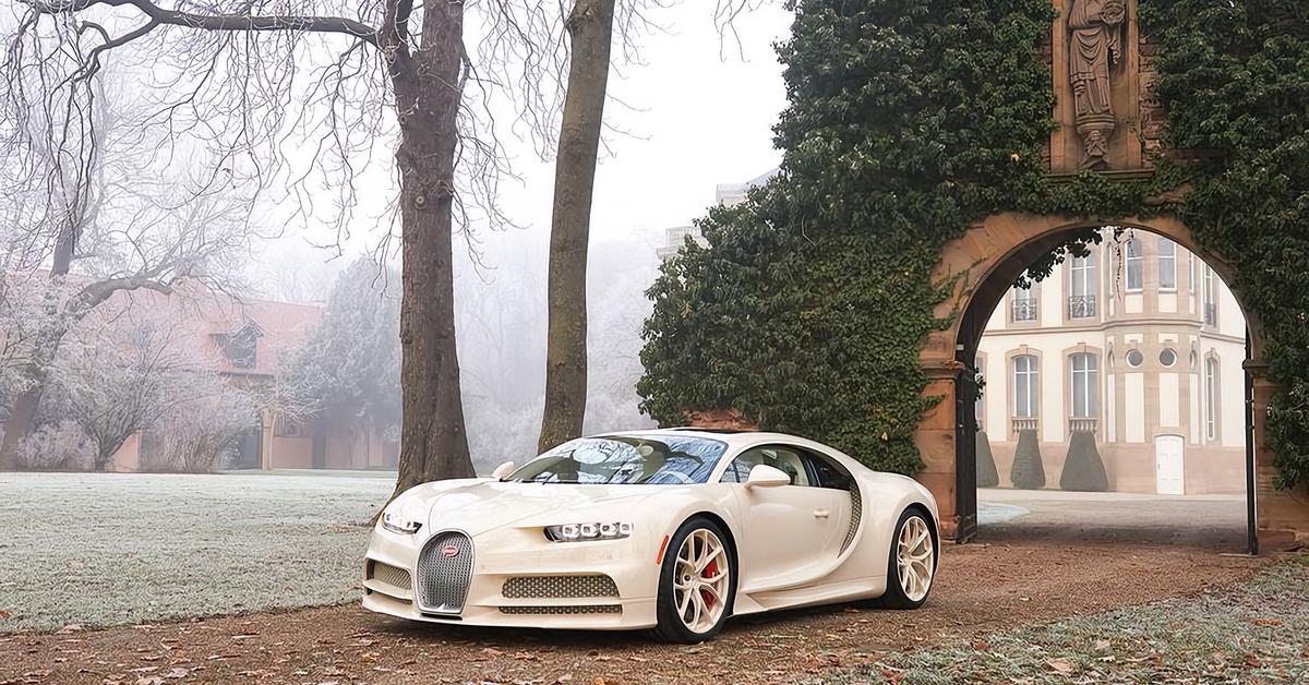 Посмотрите на единственный в мире Bugatti Chiron с салоном Hermès