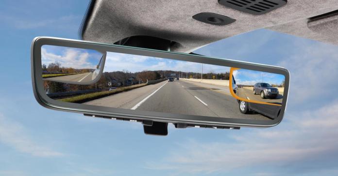 Aston Martin придумал гибридное салонное зеркало нового поколения