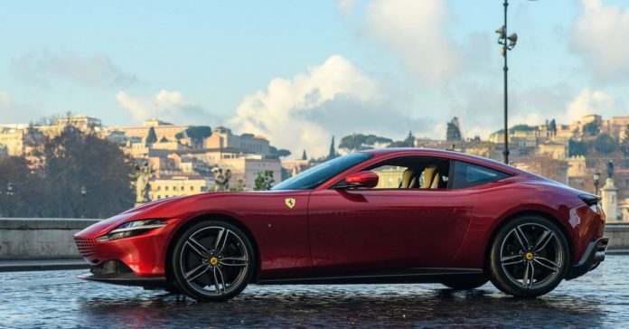 Ferrari до конца 2020 года представит две новинки