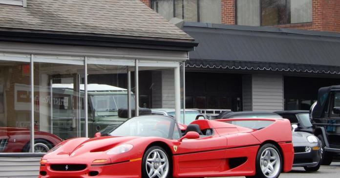 Второй выпущенный Ferrari F50 оценили в 3 миллиона долларов