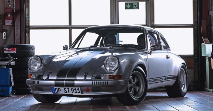 Porsche 911 из 1980-х состарили ещё на десять лет